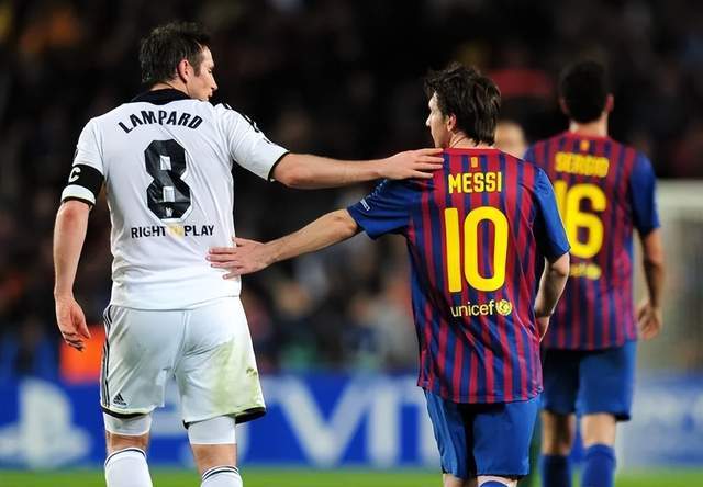 凌晨4点欧冠22.5亿恩怨大战：巴萨三