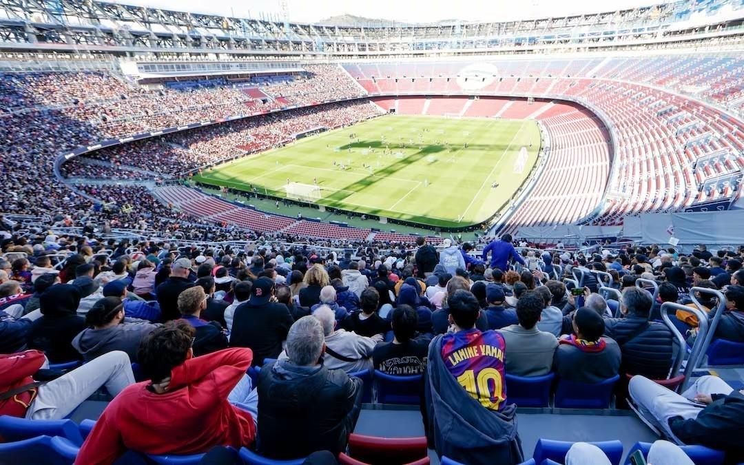 阿斯：欧足联将在巴萨战阿拉维斯时派