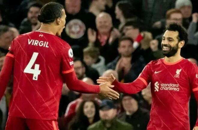 更衣室崩盘！萨拉赫公开炮轰斯洛特，冬窗离队已成定局