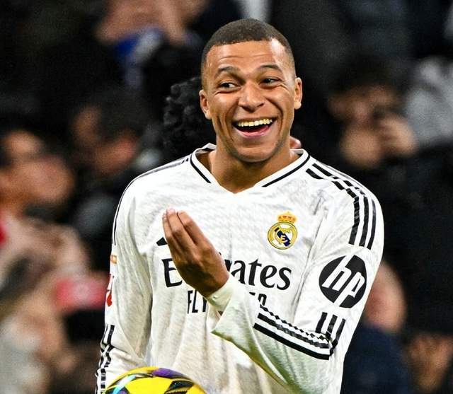 凌晨4点皇马出战：赢球将夺回第1姆巴