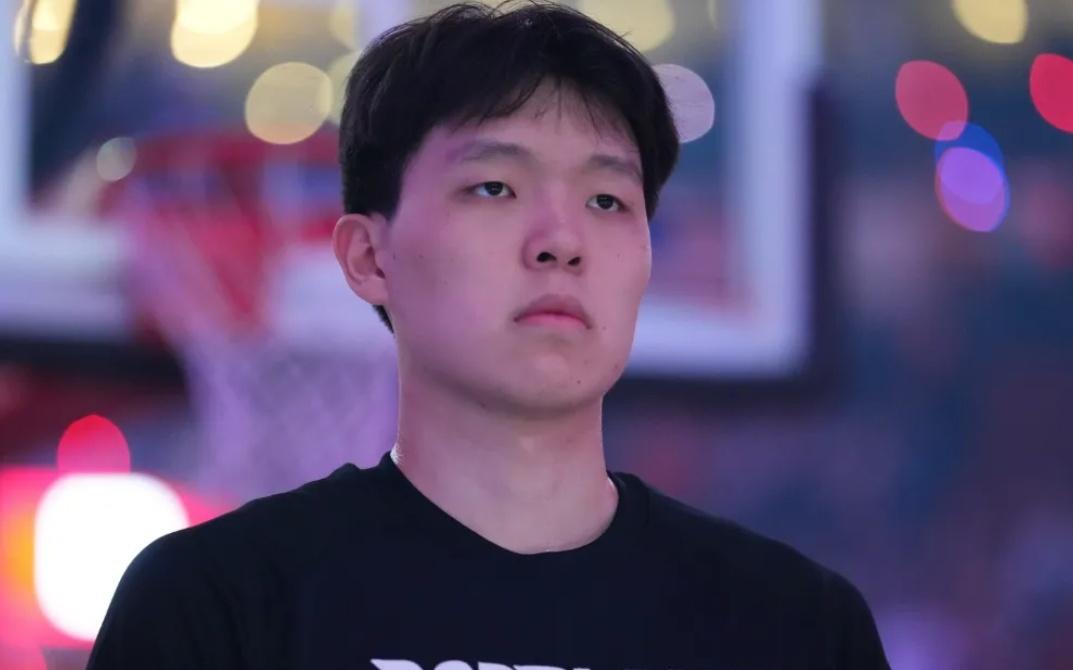 合计28分！杨瀚森正式超越周琦，可惜开