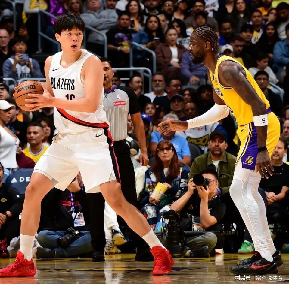 王者归来！杨瀚森被重新召回，专打湖人