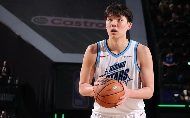 杨瀚森闪耀全明星赛，突破克林根得分成为经典，斯普利特看到了吗