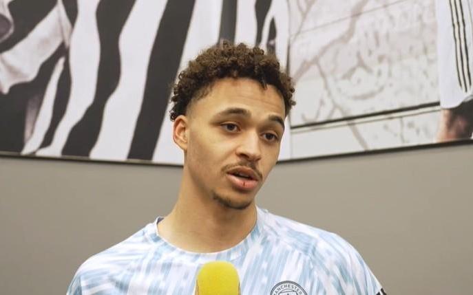 阿莱恩：我很喜欢与胡桑诺夫搭档没有预料到今天会首发