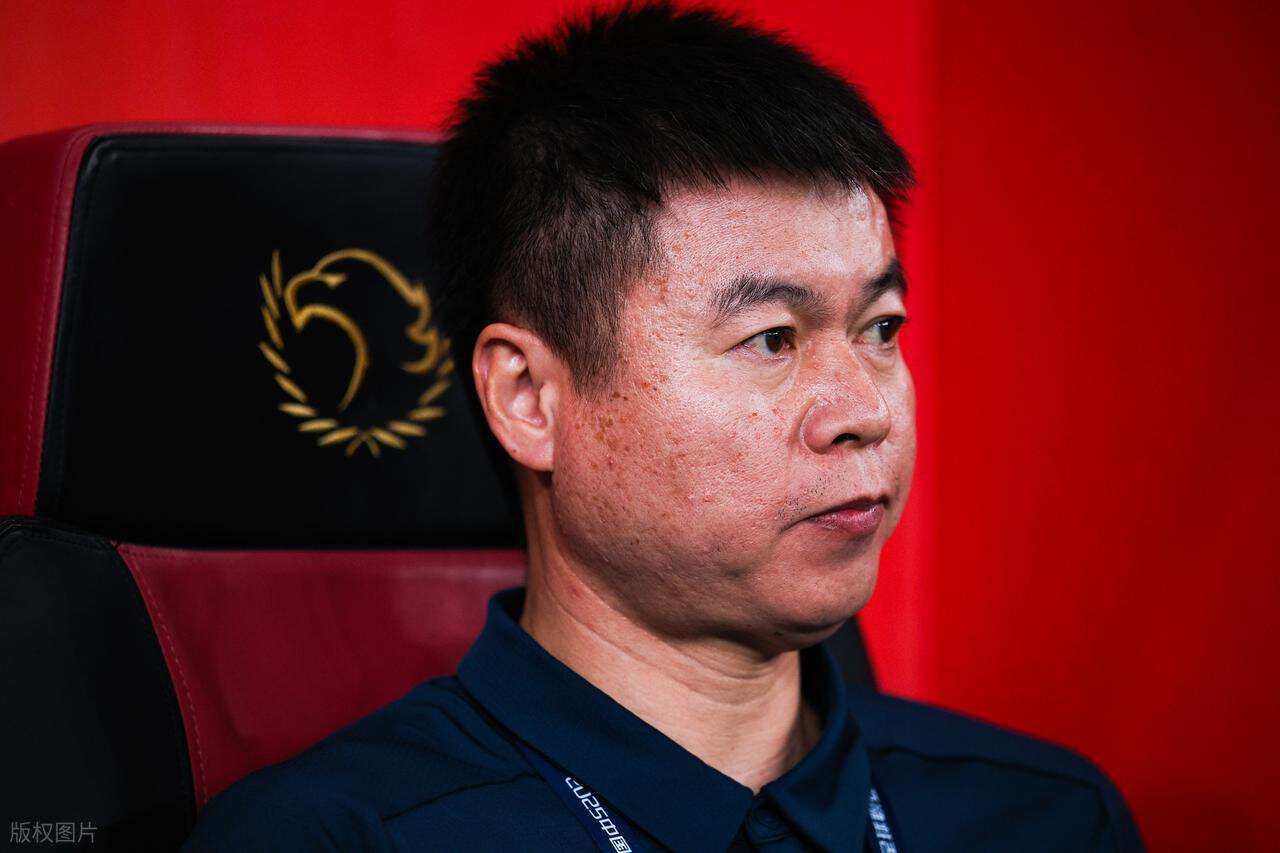 于根伟将竞聘国足新帅津门虎跟队记者首次回应，答案出乎意料