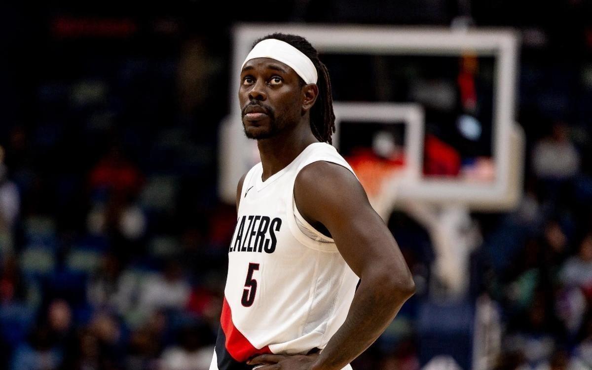 狂砍35+5+11+8三分！比肩老詹库里哈登！无愧为第一个90后全明星