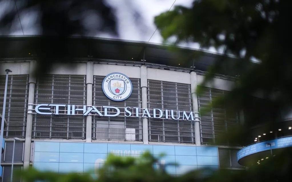 因英超高层调整，曼城115项财务指控