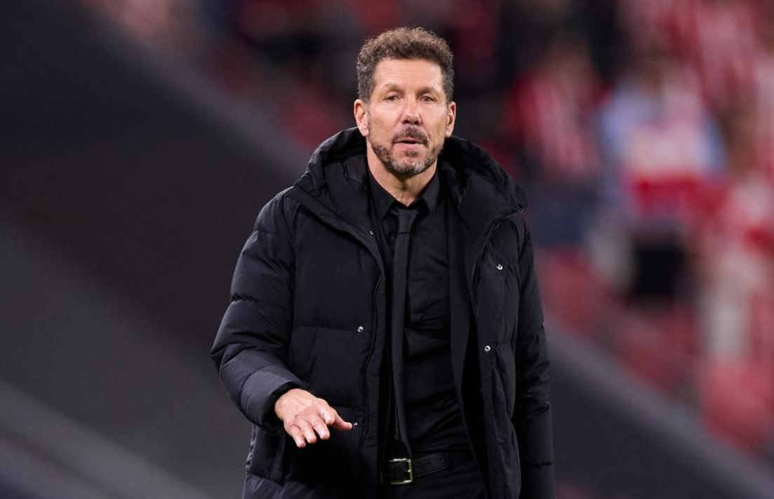 西蒙尼又搞砸了：罕见两连败，争冠形势迅速恶化，1亿锋霸进球荒