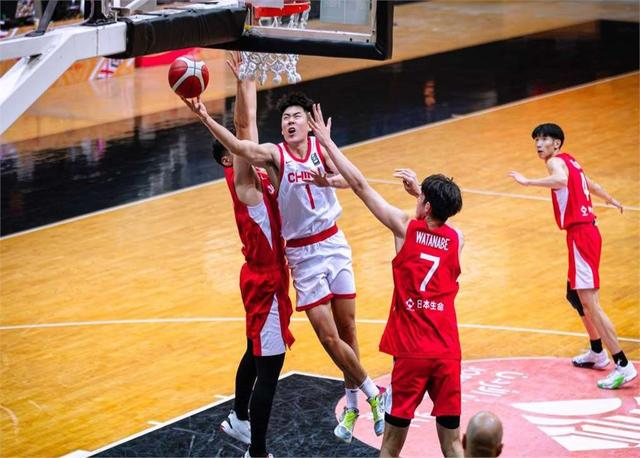 报销归来场均20+5！传广东撬走国青队长，留母队当核心更合适