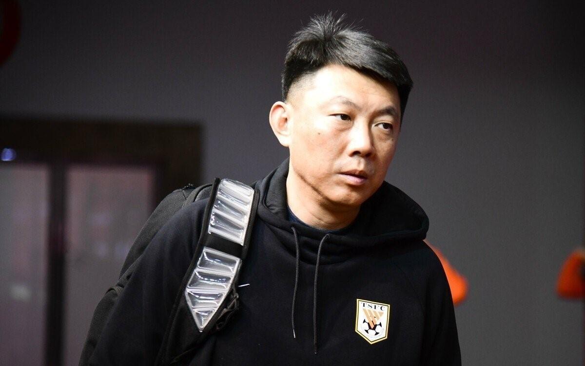 泰山新任主帅曝光，曾代崔康熙执教亚冠，两天内将亮相，韩鹏履新