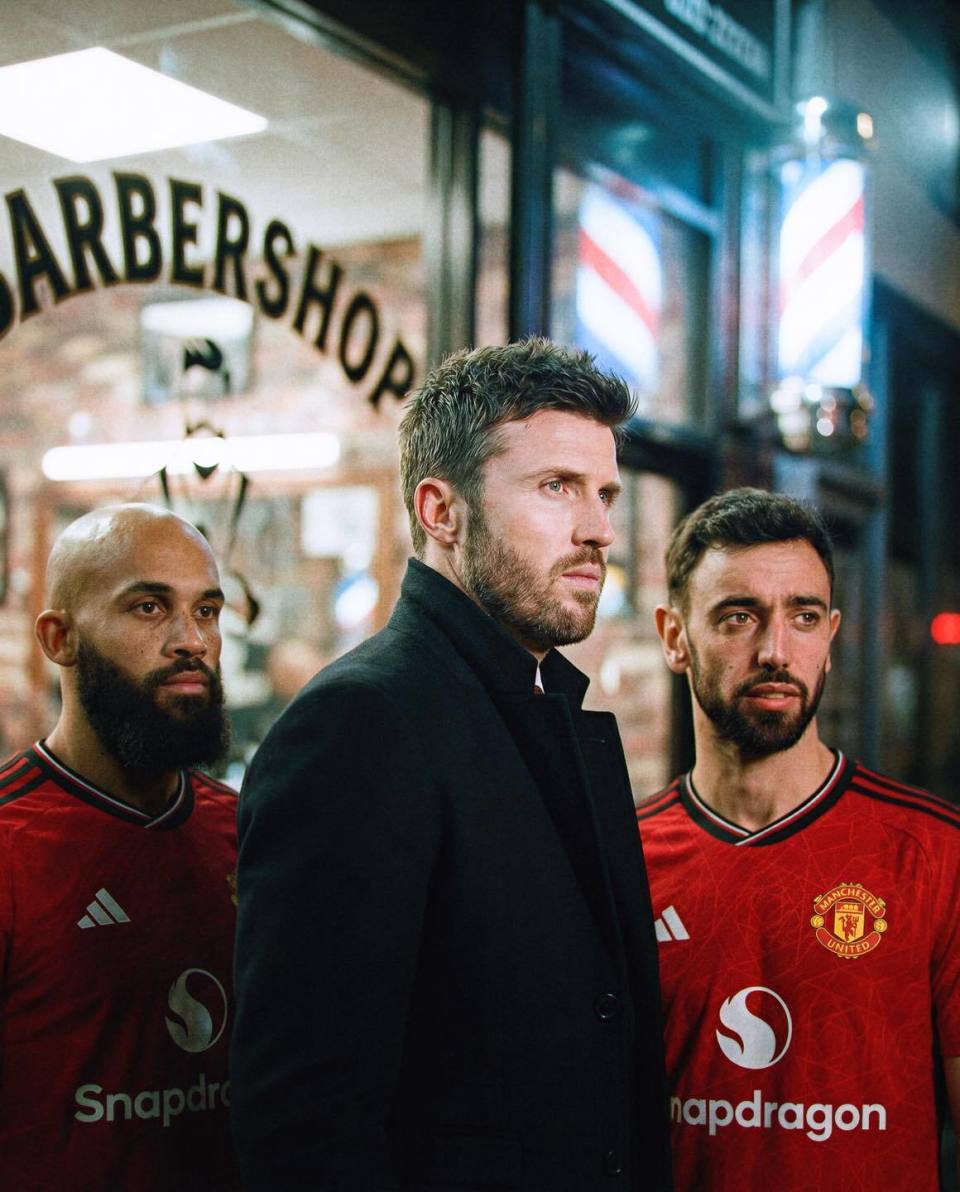 随着阿森纳30+切尔西31！英超最新积分榜：曼联4连胜，维拉爆冷