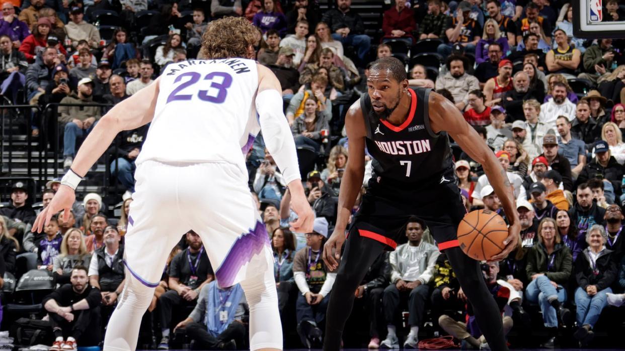 杜兰特25+6创NBA历史第2神迹，还创纪