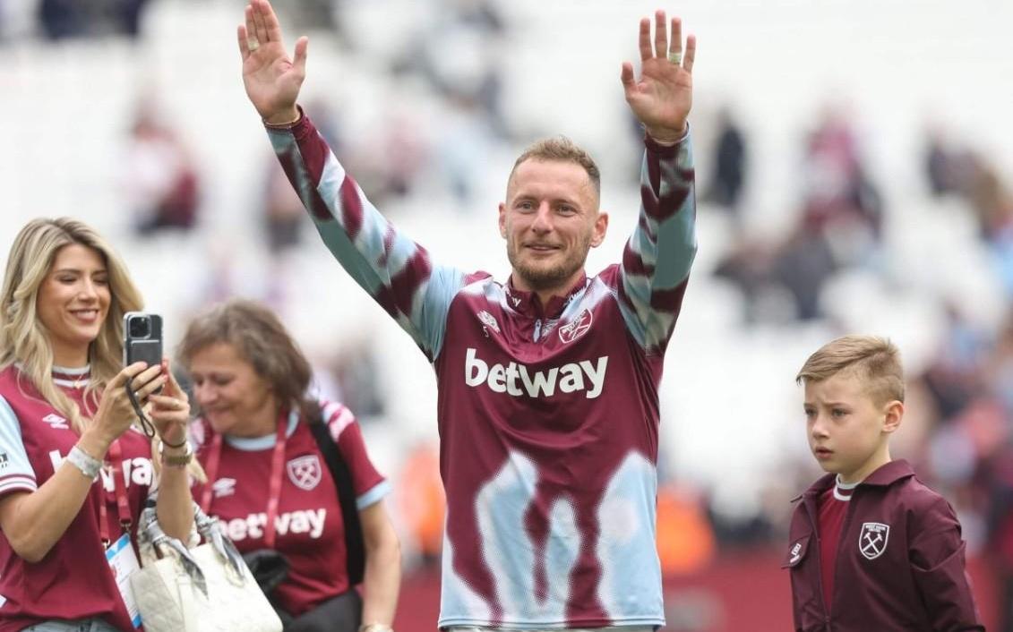 曹法尔：我为西汉姆踢球5年，却只换来