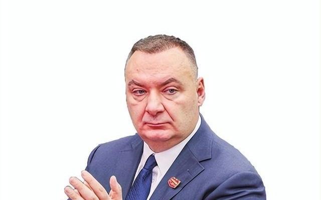 男篮低调前行女篮放出“大招”山西