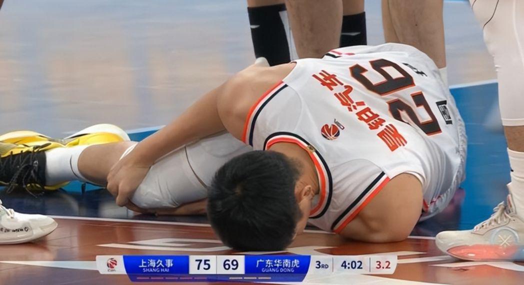 坐拥CBA内外线顶级大小王就能夺冠2