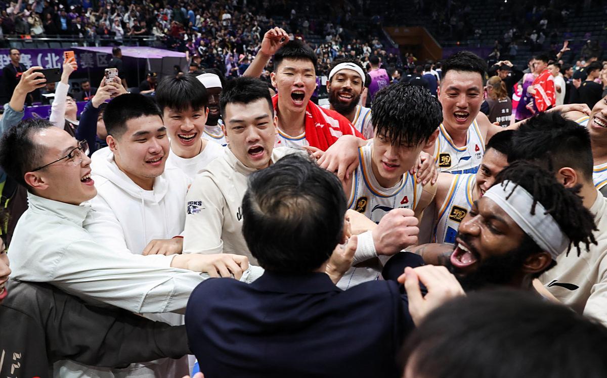 CBA要变天！1年扩军利好NBL，两年恢复