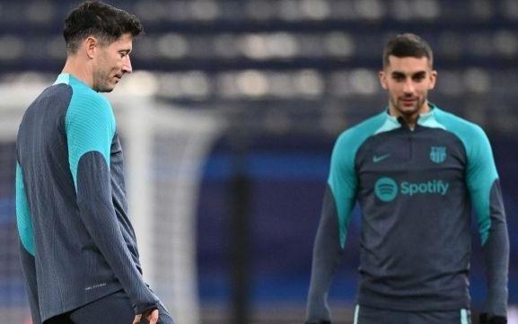 每体：莱万能保持每118分钟一球的效率，但防守参与不如费兰