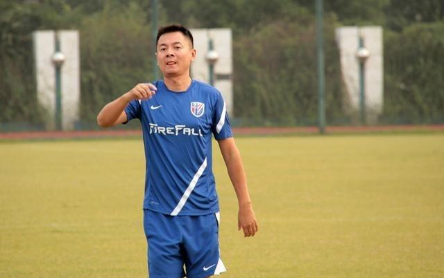 前申花投资人朱骏将回归职业联赛江湖，上海赛更达携手厦门壹零贰陆升入中乙