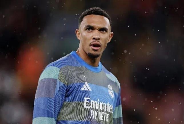 替补出场10分钟！阿诺德转会皇马疑似三输但大家都有美好未来