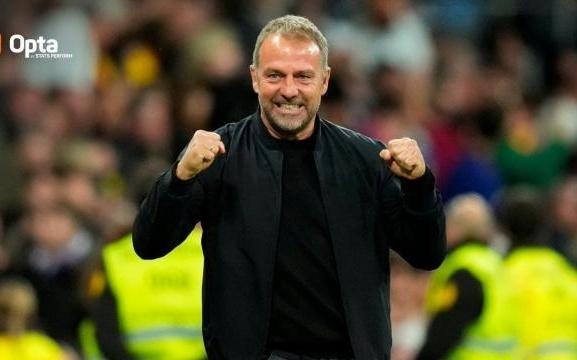 【西甲】亚马尔生涯首帽！巴萨4比1黄潜领先皇马4分