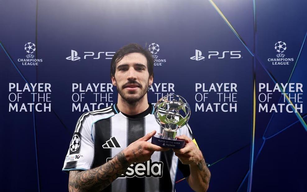 罗马诺：托纳利缺战与挪威的世预赛，据