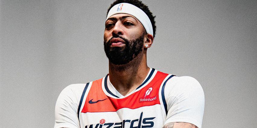 反转！奇才总经理宣布浓眉本赛季能复出此前有报道称他提前报销