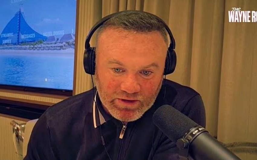 鲁尼：在曼联踢9号位的那两个赛季很