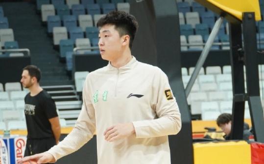 群殴禁赛3年后续：曝黄秋实张峻豪寻求去欧洲打球已有球队感兴趣