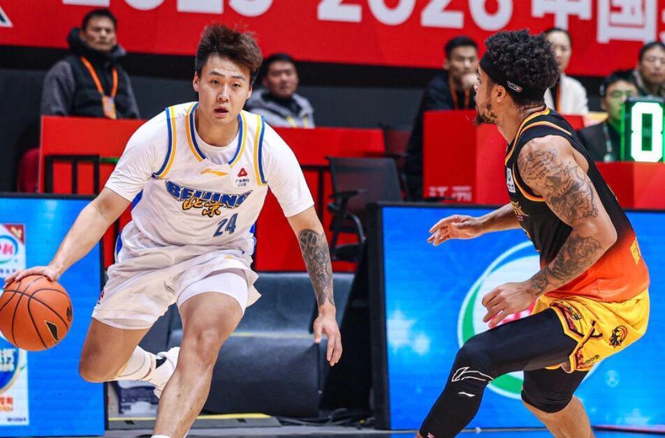 CBA首轮综述！辽宁北京赛季首胜，北控送山东首败新疆青岛开门红