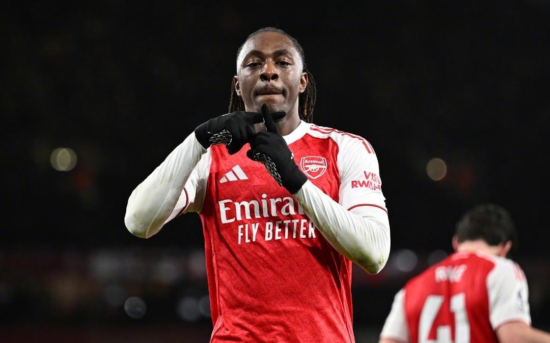 热闻埃泽帽子戏法！阿森纳41大胜热刺