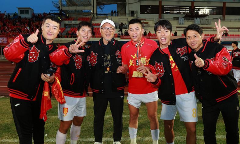 铜梁龙举棋不定！张外龙或绝迹江湖谢晖带队1年游刘建业或逆袭