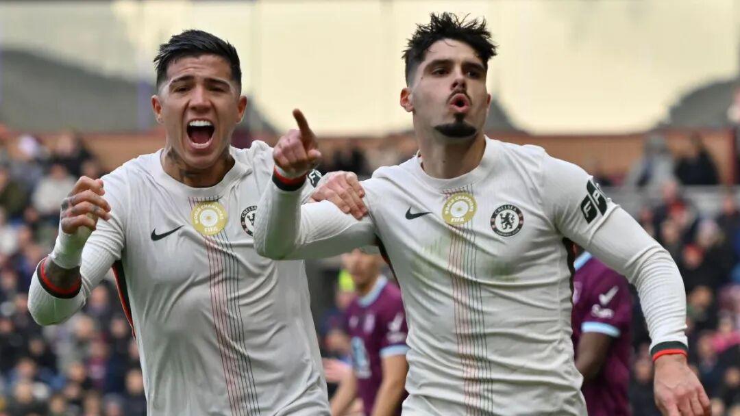 切尔西赢球不足喜：首发双前锋0射正