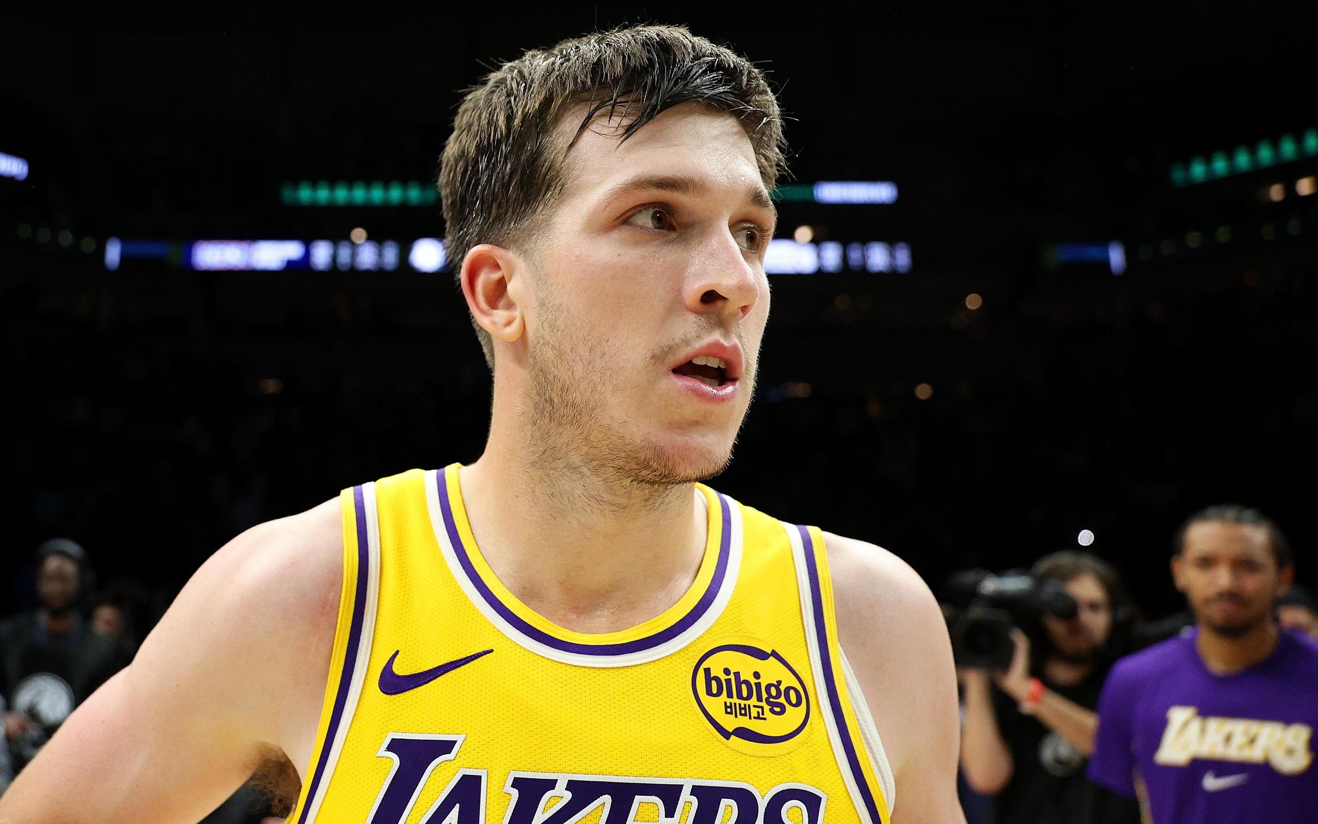 明年合同到期，记者：多队紧盯里夫斯，但