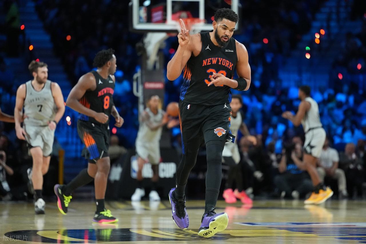 尼克斯124113逆战马刺，夺杯赛冠军，这