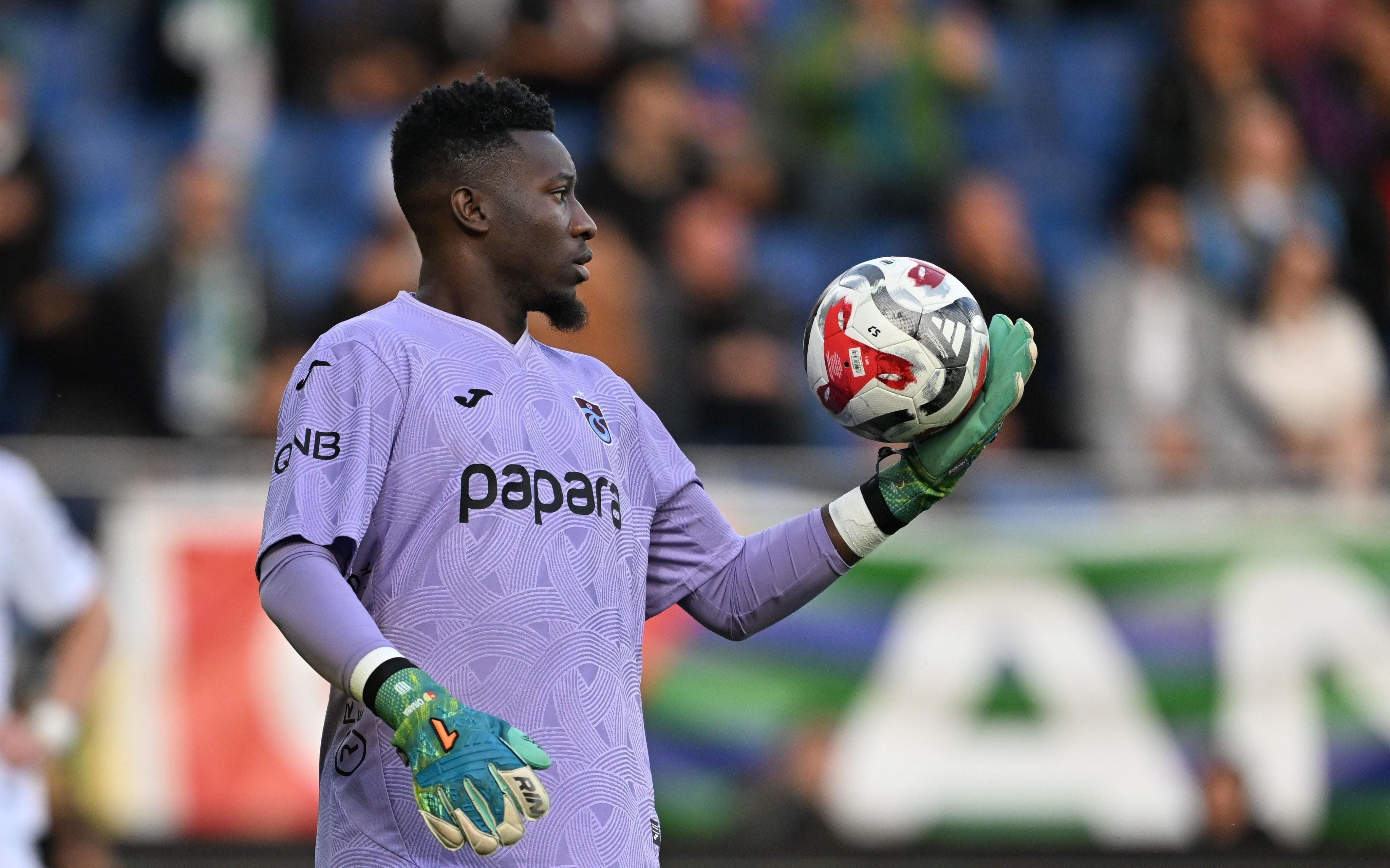 英媒：奥纳纳想回曼联夺回首发，如果不