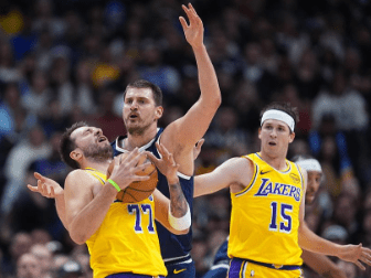 约基奇28+12+13掘金胜湖人勒布朗16+5+8里程悲