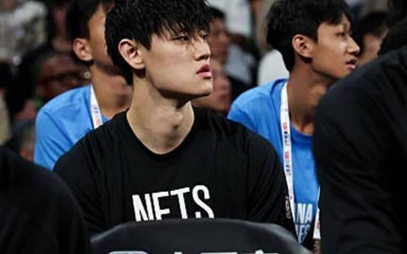 北青：北京男篮已预注册曾凡博，他还有