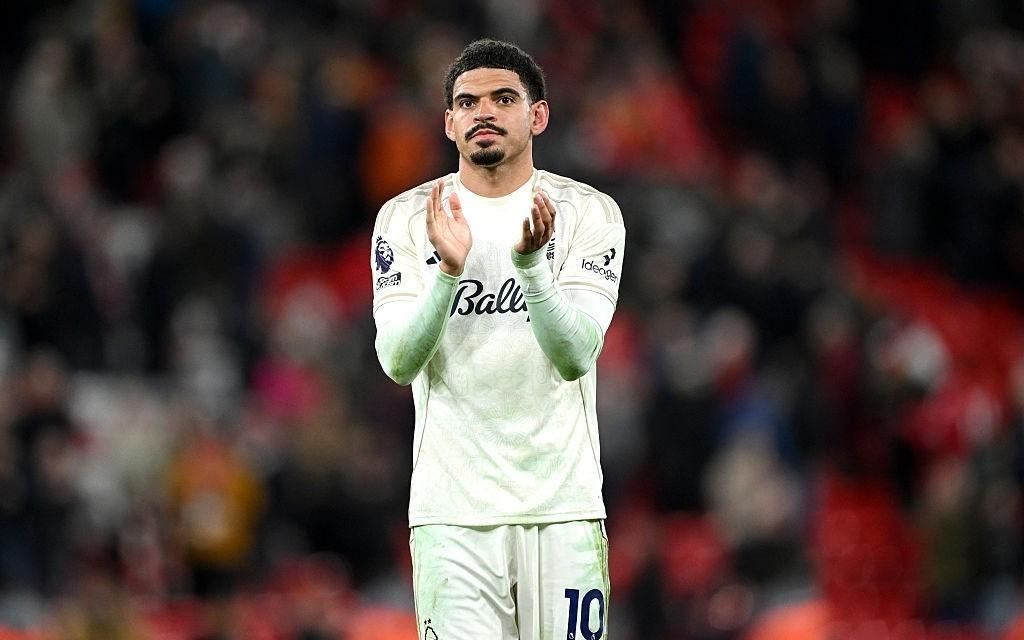 吉布斯怀特：尽管我们没有控球权，我们还是感到踢得非常舒服