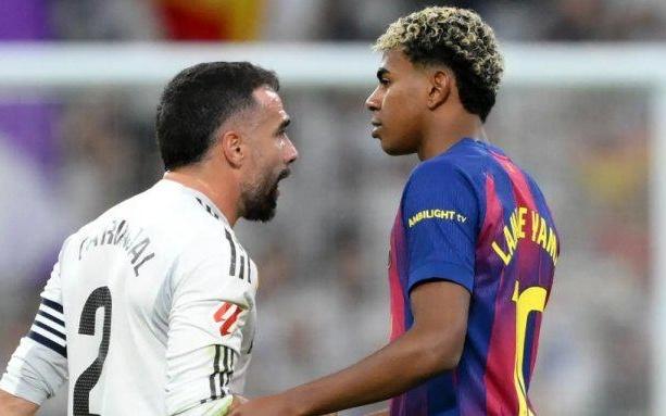 德容：卡瓦哈尔本可致电亚马尔