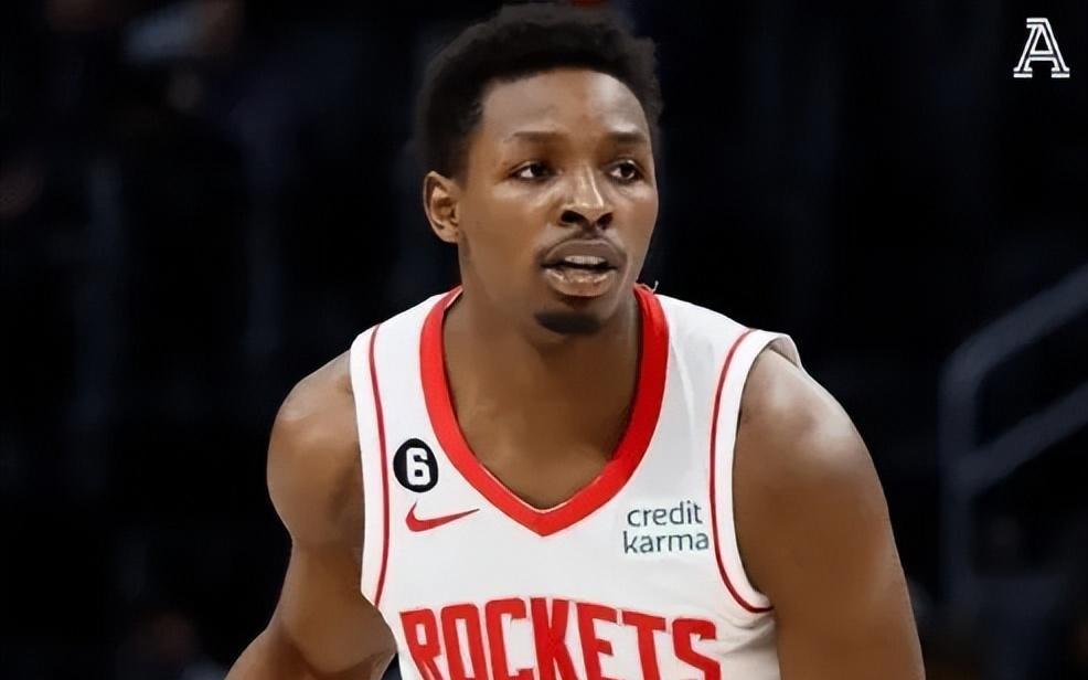 乌度卡三卧底调整真辣眼！放弃五小上申京，不包夹小卡，弃谢泼德