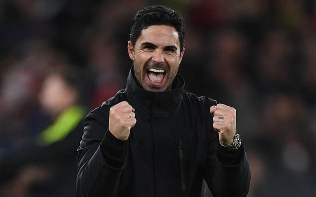 邮报：枪手在关注厄瓜多尔双胞胎金特