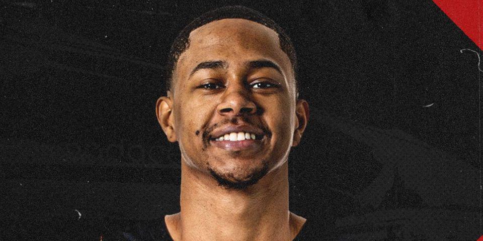 杨瀚森混音队友来了！开拓者官宣双向合同签下肯特：15+3阵容满员