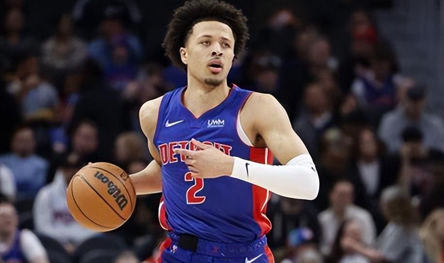 最强爽文！28连败到东部第1，他用MVP第6排名，诠释“曼巴精神”