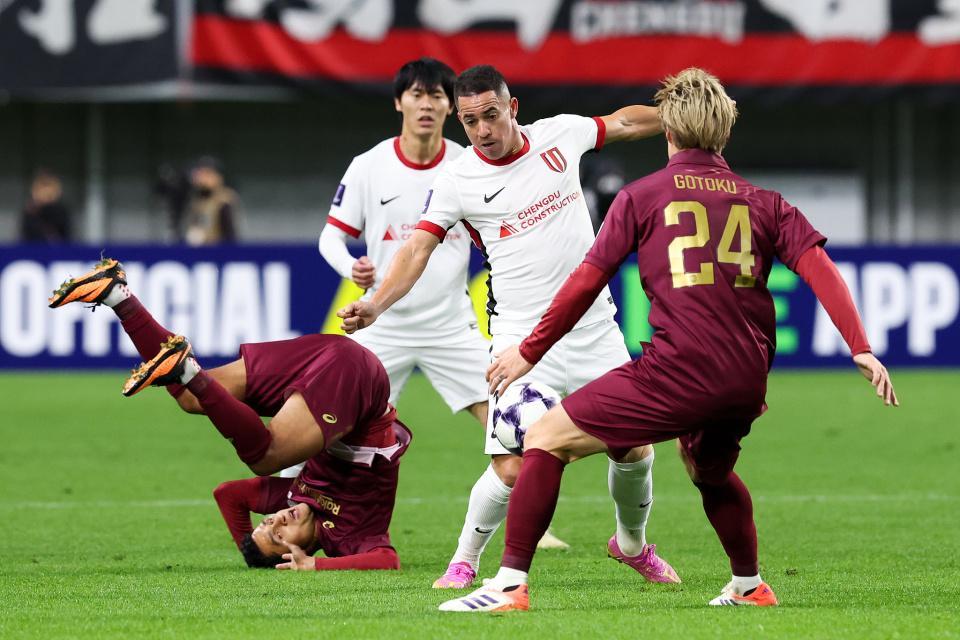 中超楷模蓉城客场险掀翻领头羊！亚冠