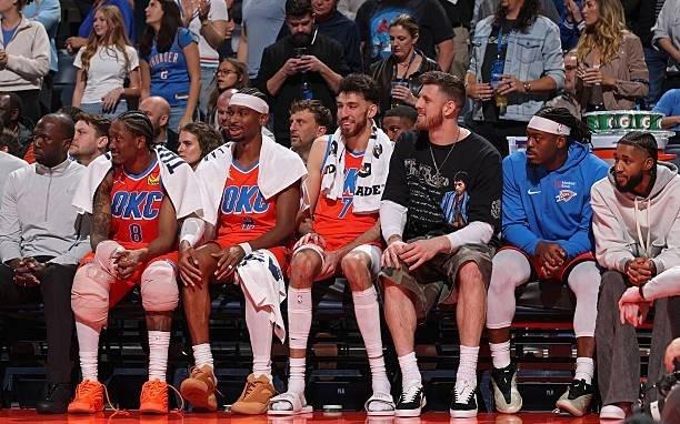 还能破纪录吗雷霆目前26胜4负，73胜