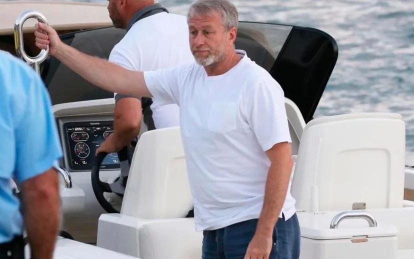 米克尔：阿布给了特里和兰帕德特别待