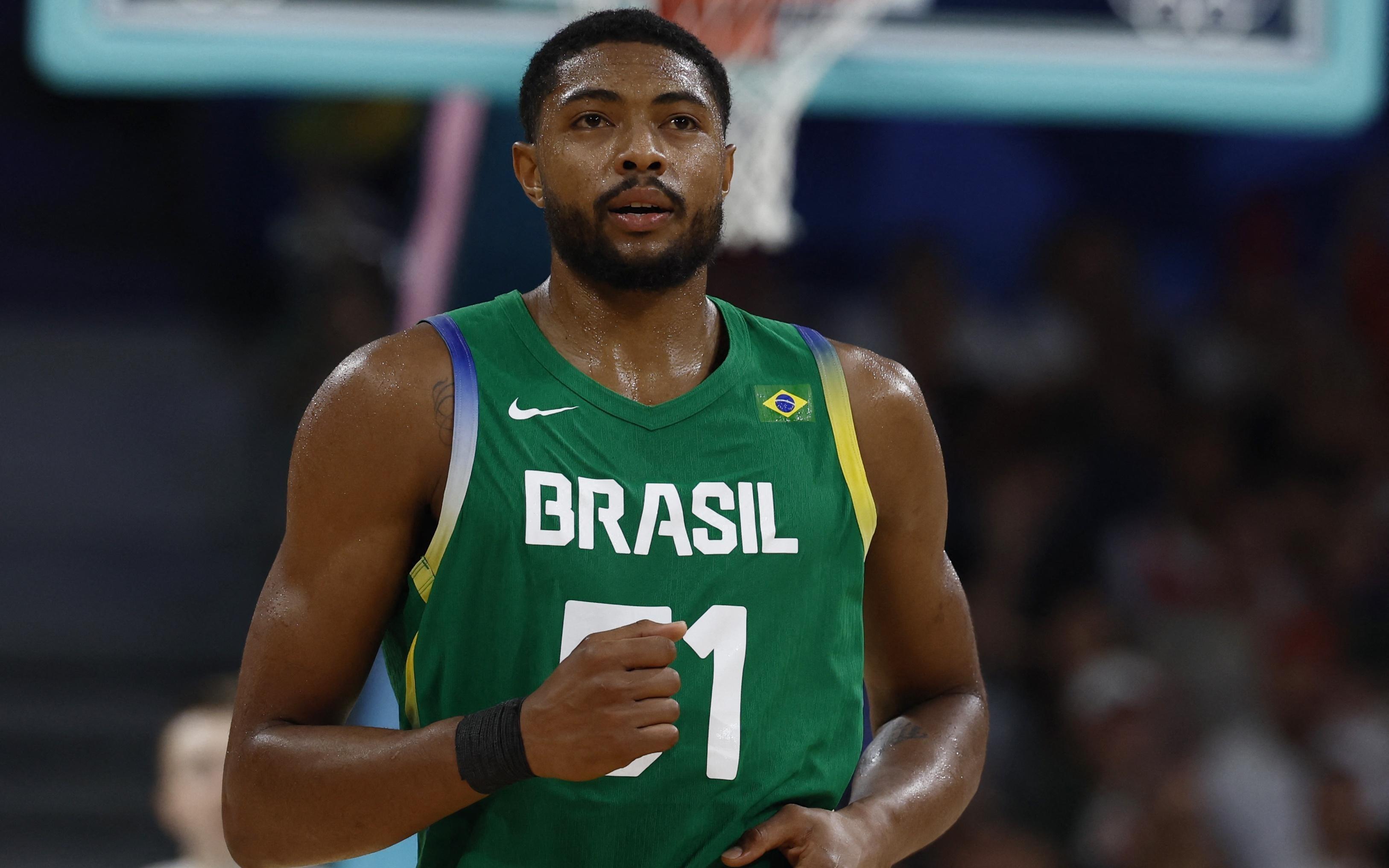 实力榜压美国排第1！巴西81比76胜乌拉圭NBA旧将卡波克洛13+10