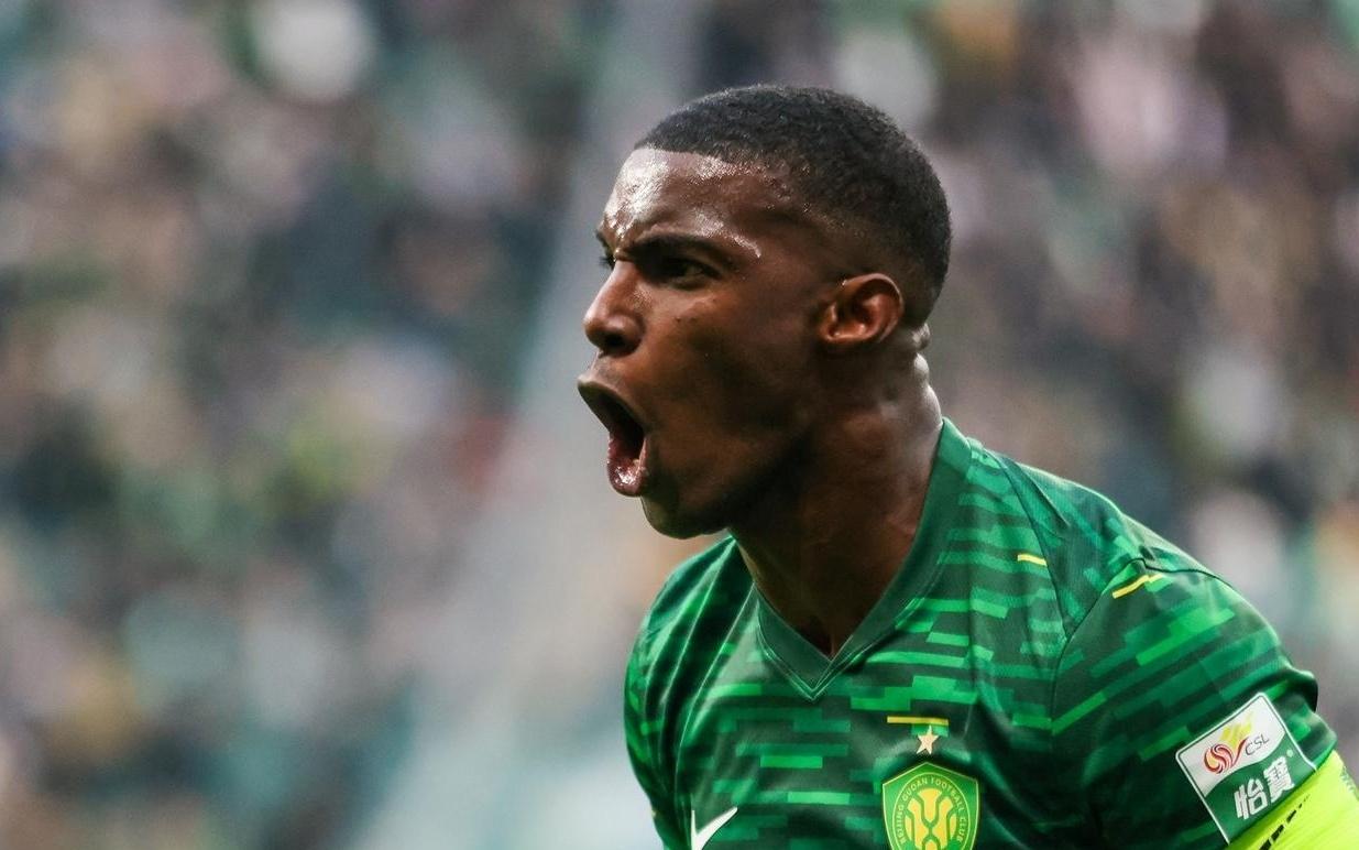 金靴决战成年度神剧！法比奥大四喜强