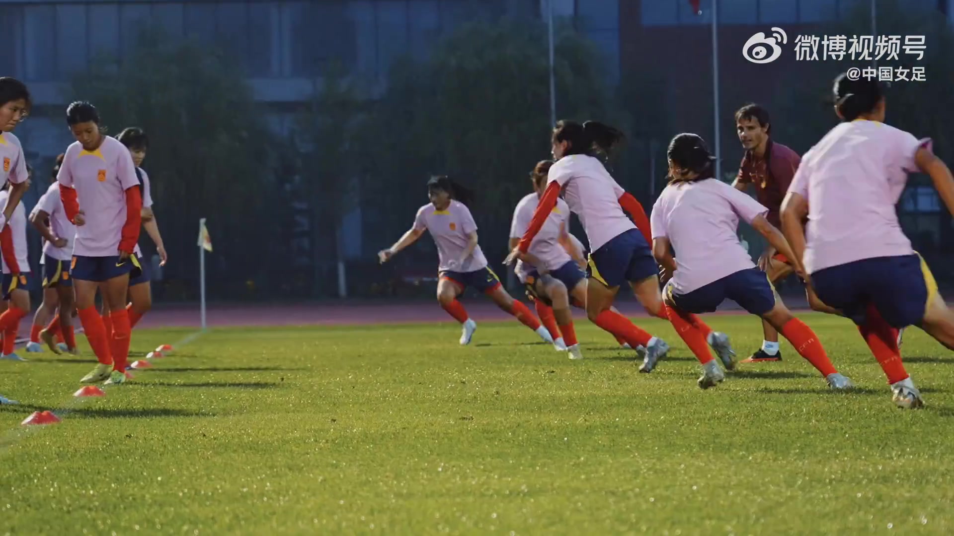 U20女足正在银川进行备战，来看看球员们的训练情况吧