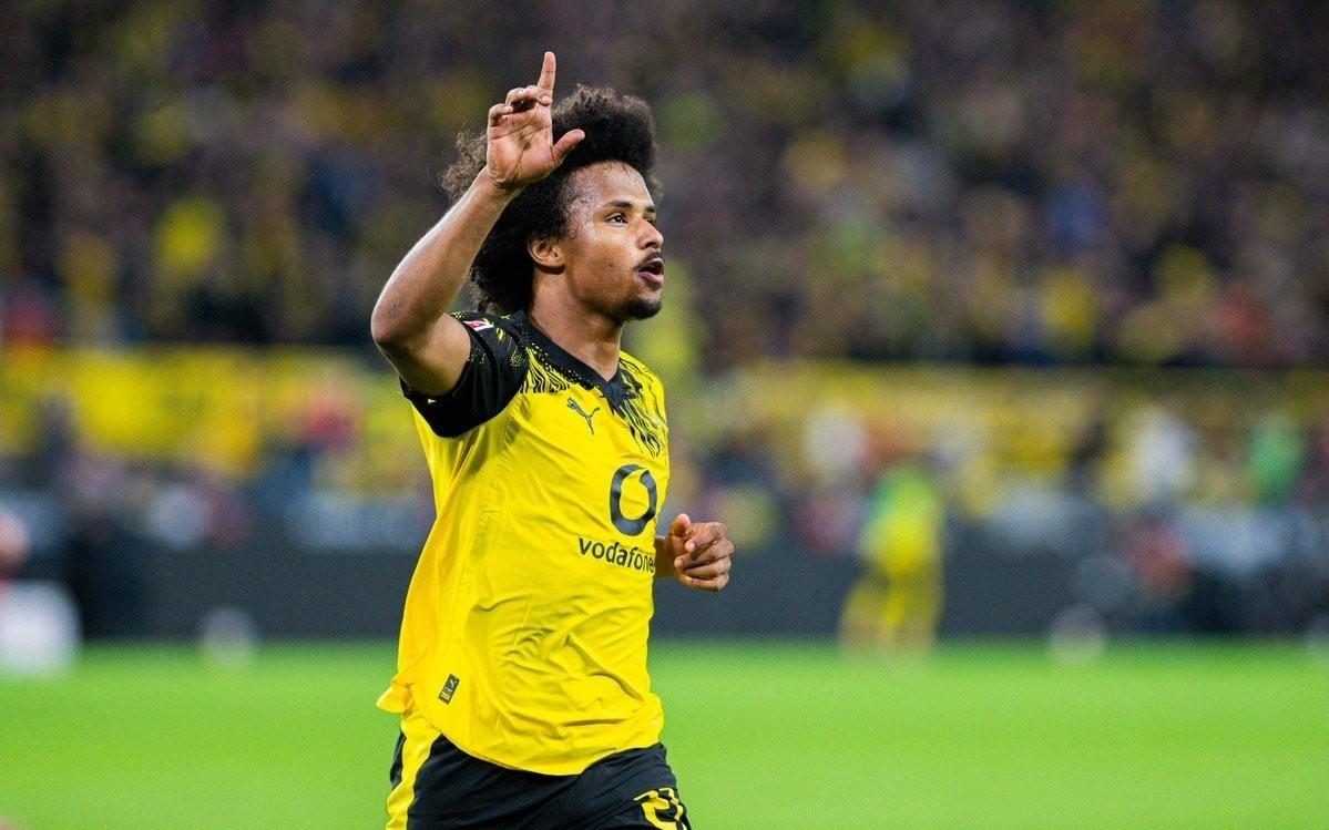 德天空：曼联已经找门德斯了解阿德耶